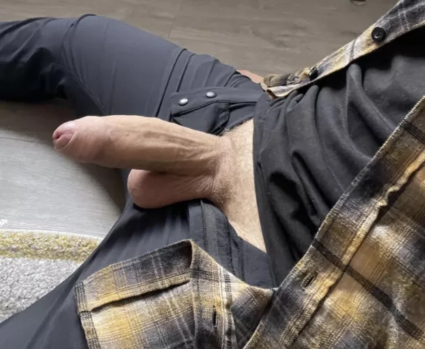 My cock started to swell so I just pulled out and need to cum now!!! (40)