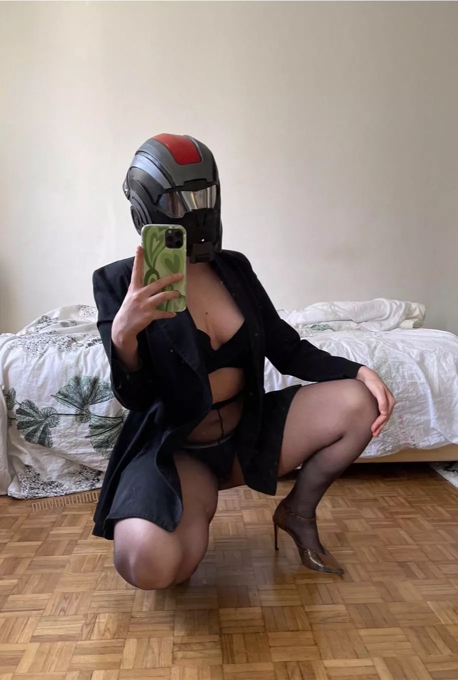 Ready to go meet Udina [Fem Shepard]