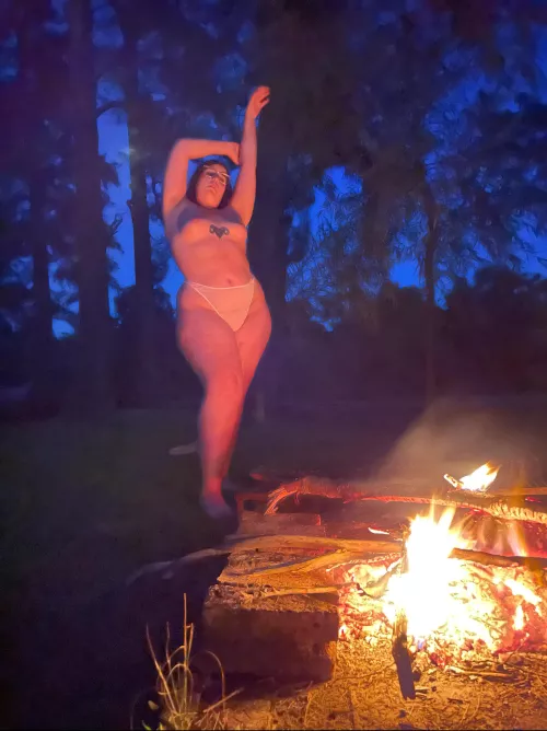 Will you be ashamed to take a chubby girl out for a date??