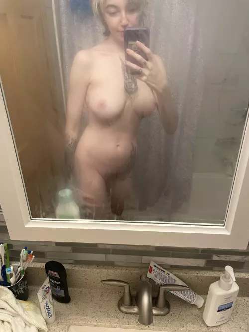 Would you fuck a boi like me or go a week without showering 