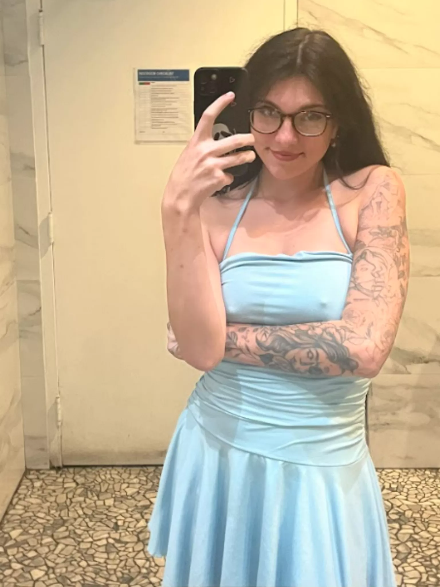 an you rate my outfit please? 19F