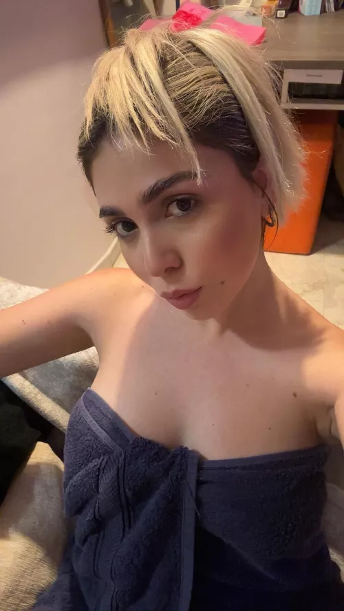 Cute, naughty or both?🤭