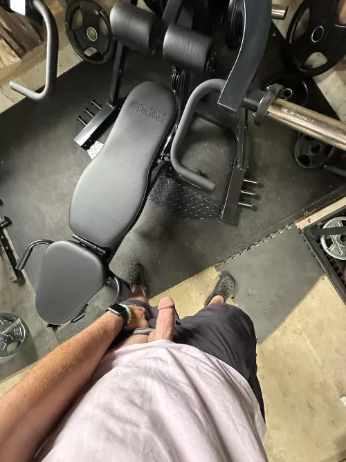 Don’t skip leg day (35)