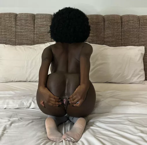 ever fucked an afro slut like me before?