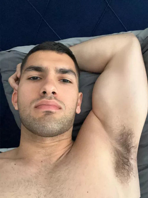 Goon that lil brain of yours to my sweaty pits