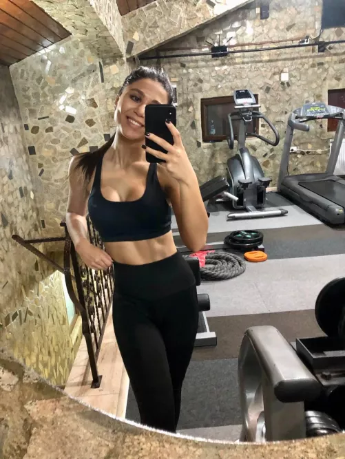 I'm always horny after the gym [F]