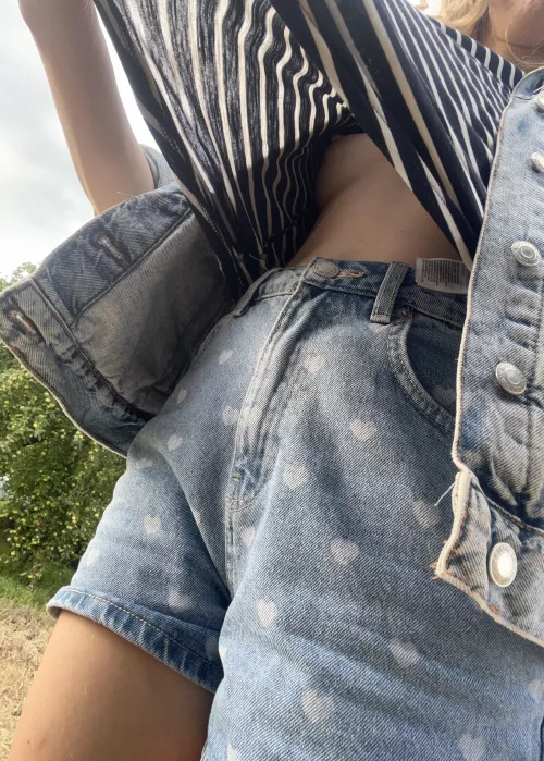 Just a sneaky lil boob 