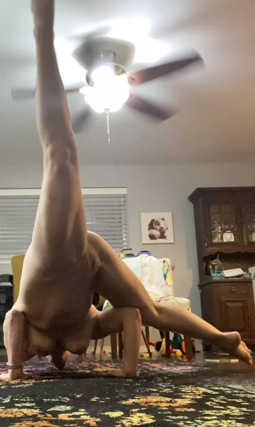 Naked Flying Splits