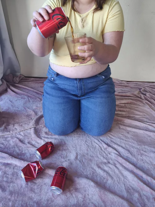 There's so much coke in me you could call me Charlie Sheen