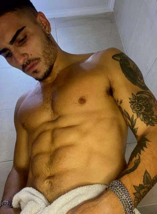 Want to see what I do when the water gets hot?