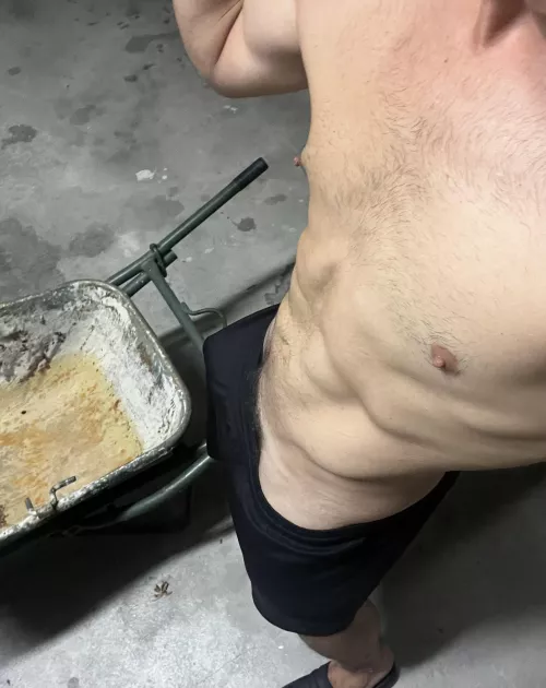 [25] employer said I should “show off less” while working. Bruh, can’t understand. (DM?)