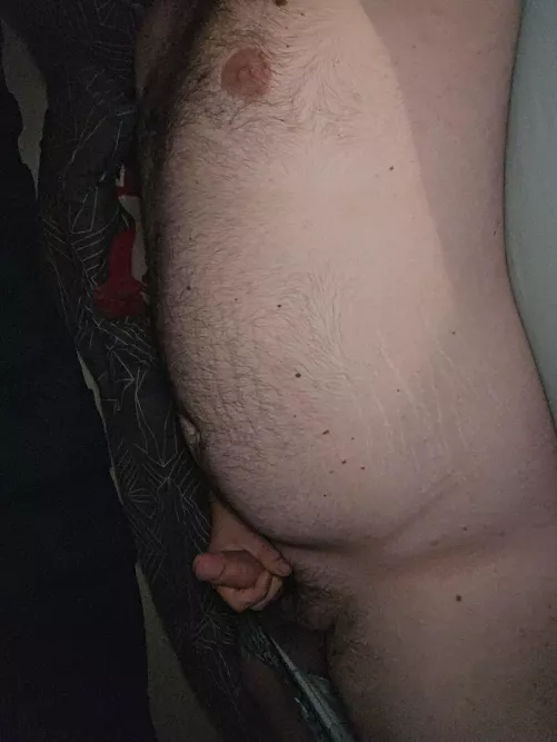 Any ladies want to cuddle