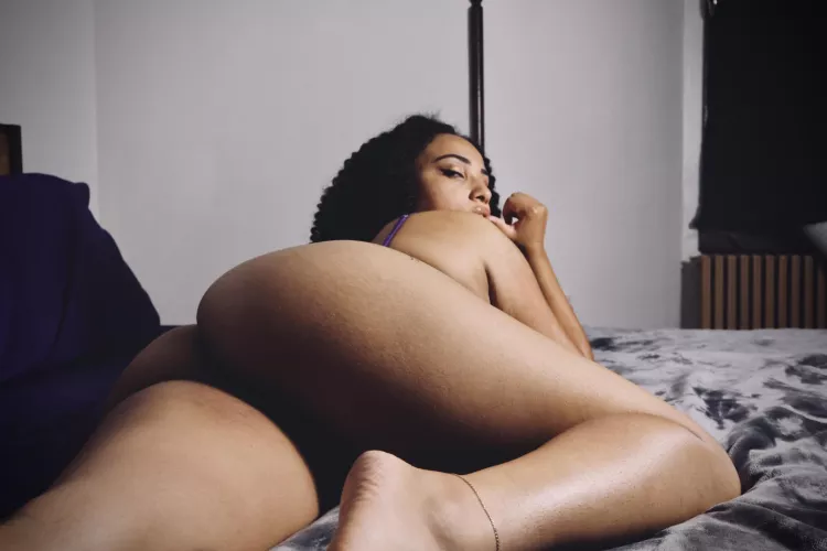 Cum play with me😍