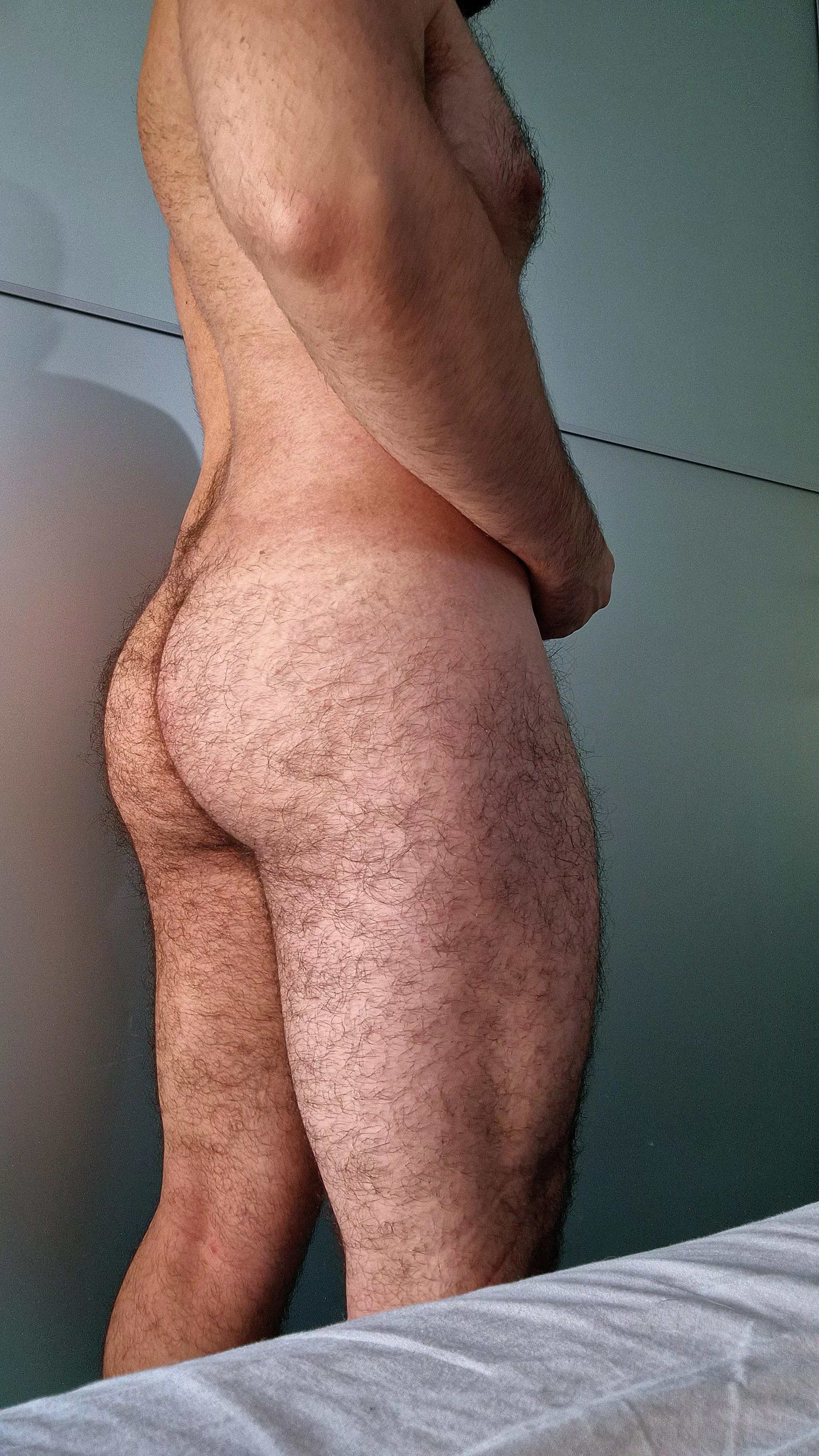 Enjoying my thighs today