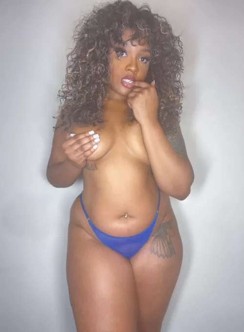 Have you ever had reverse cowgirl with an ebony girl before 