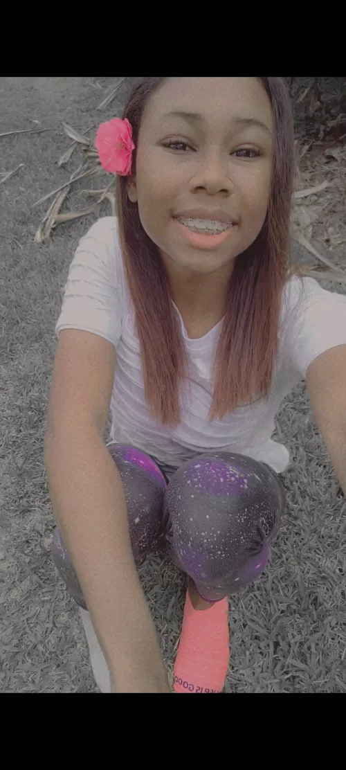 I think this pic I took last month is super cute, do you agree? 🥺🩵