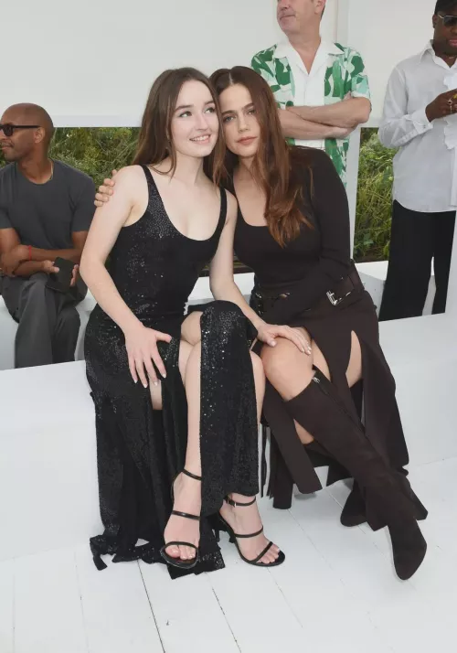 Kaitlyn Dever & Molly Gordon