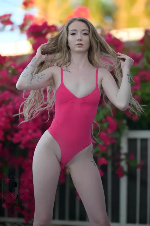 Long Hair, She Don't Care