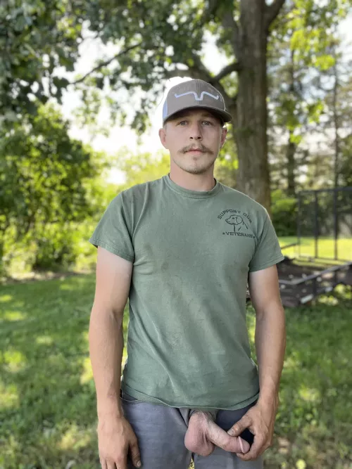 [27] would you help me with my fly bro 