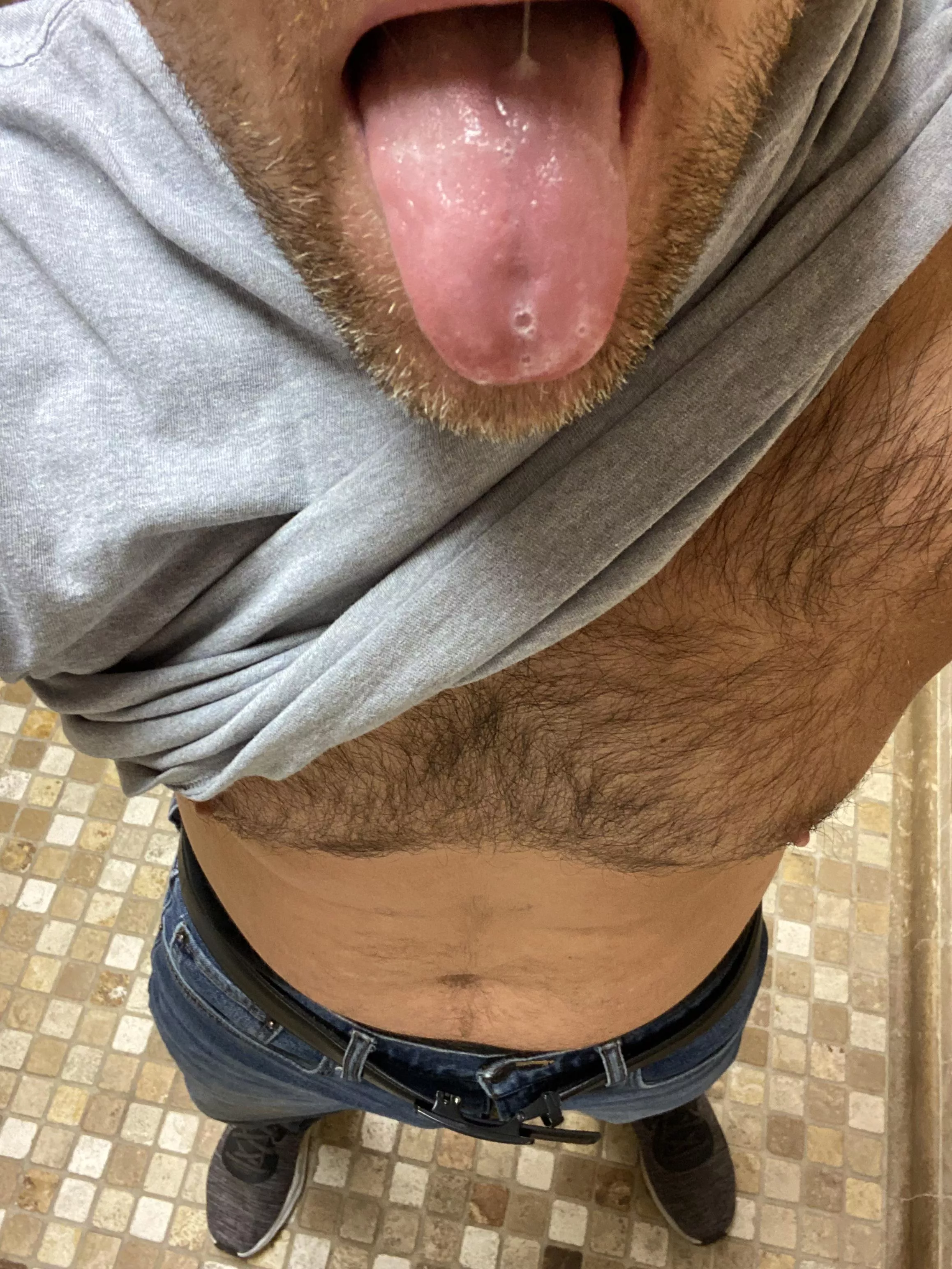 [32] You like the hairy chest bro?