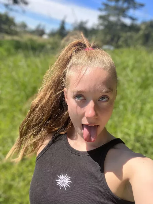 Can I give you heads in public