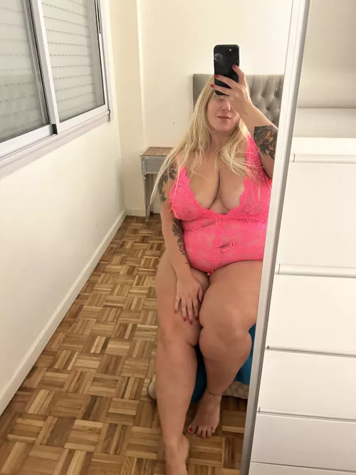 describe your dream girl in two words :)