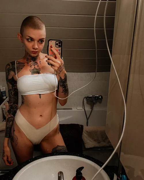 every thursday is buzzday 