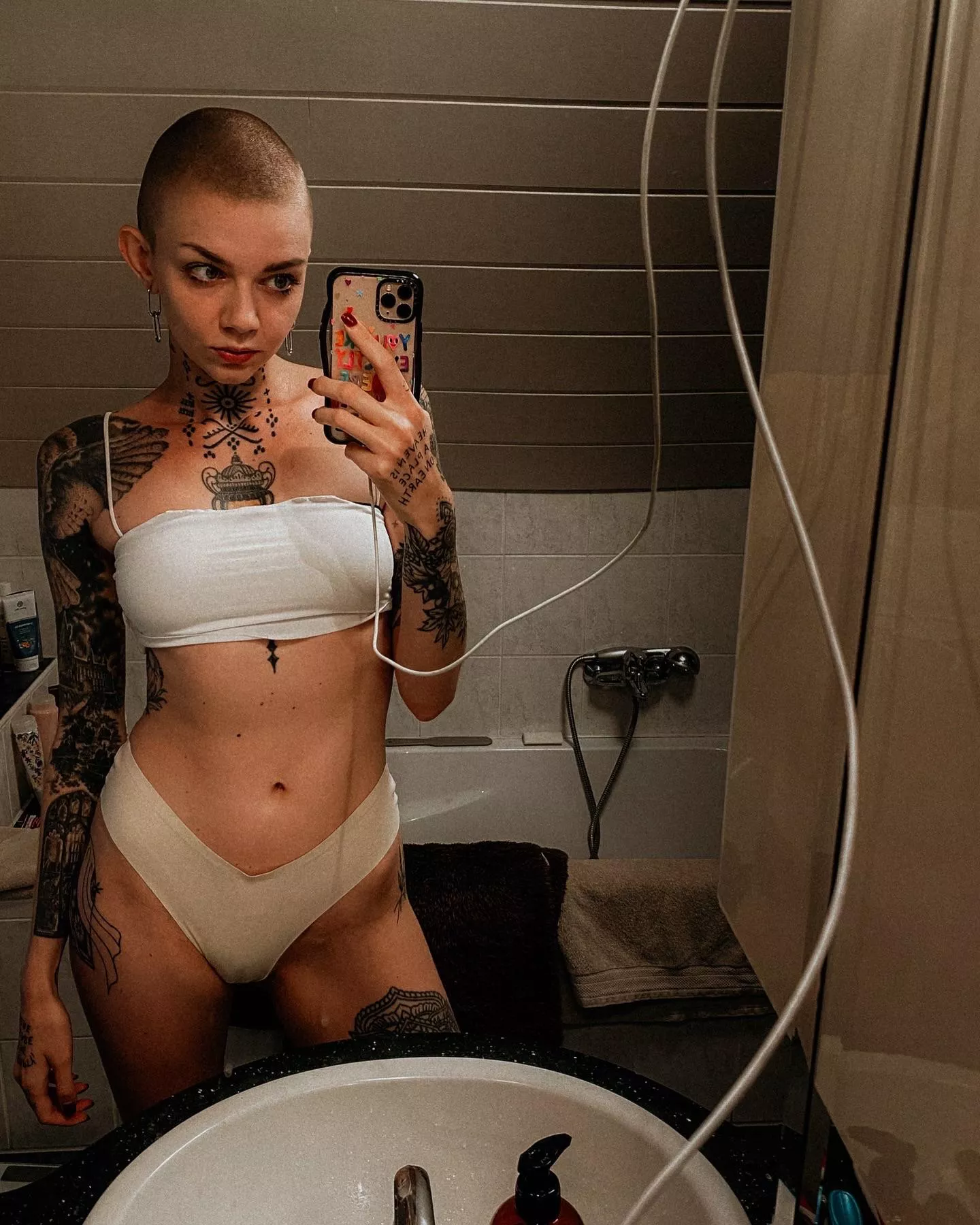 every thursday is buzzday 