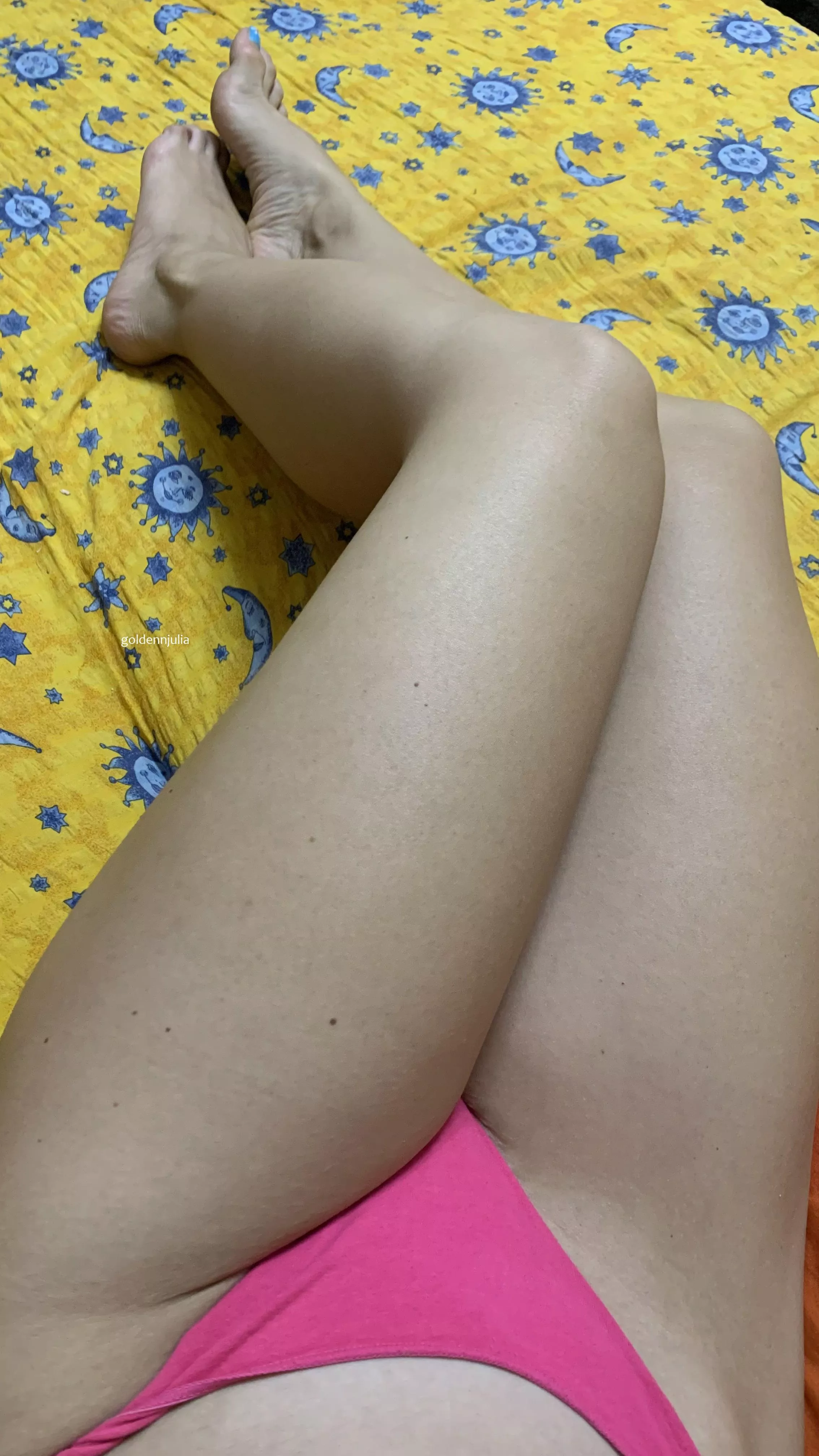 If you zoom in you'll see my moles 