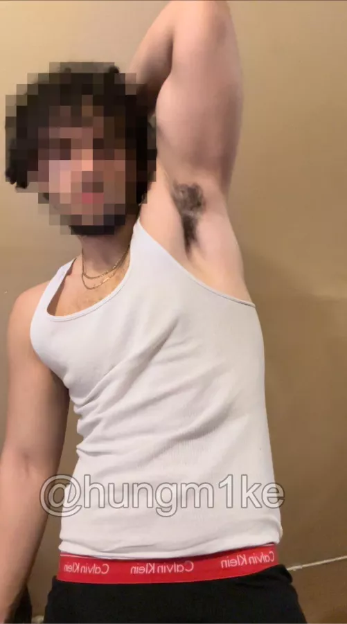 smell these pits for me? 