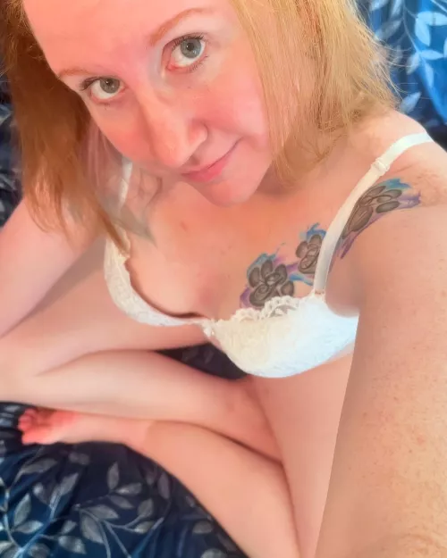 This MILF wants to lick up every drop of you