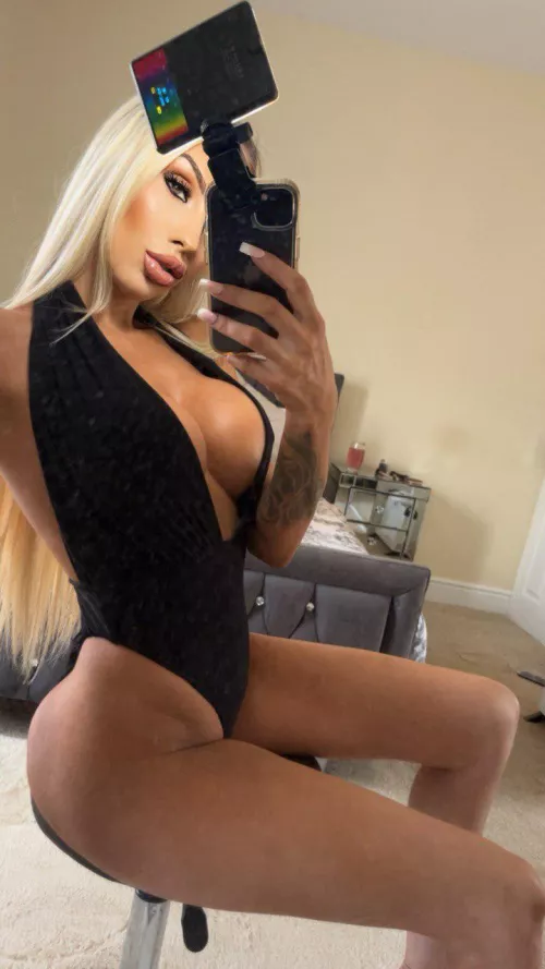 What you’re experiencing right now is lust at first sight.