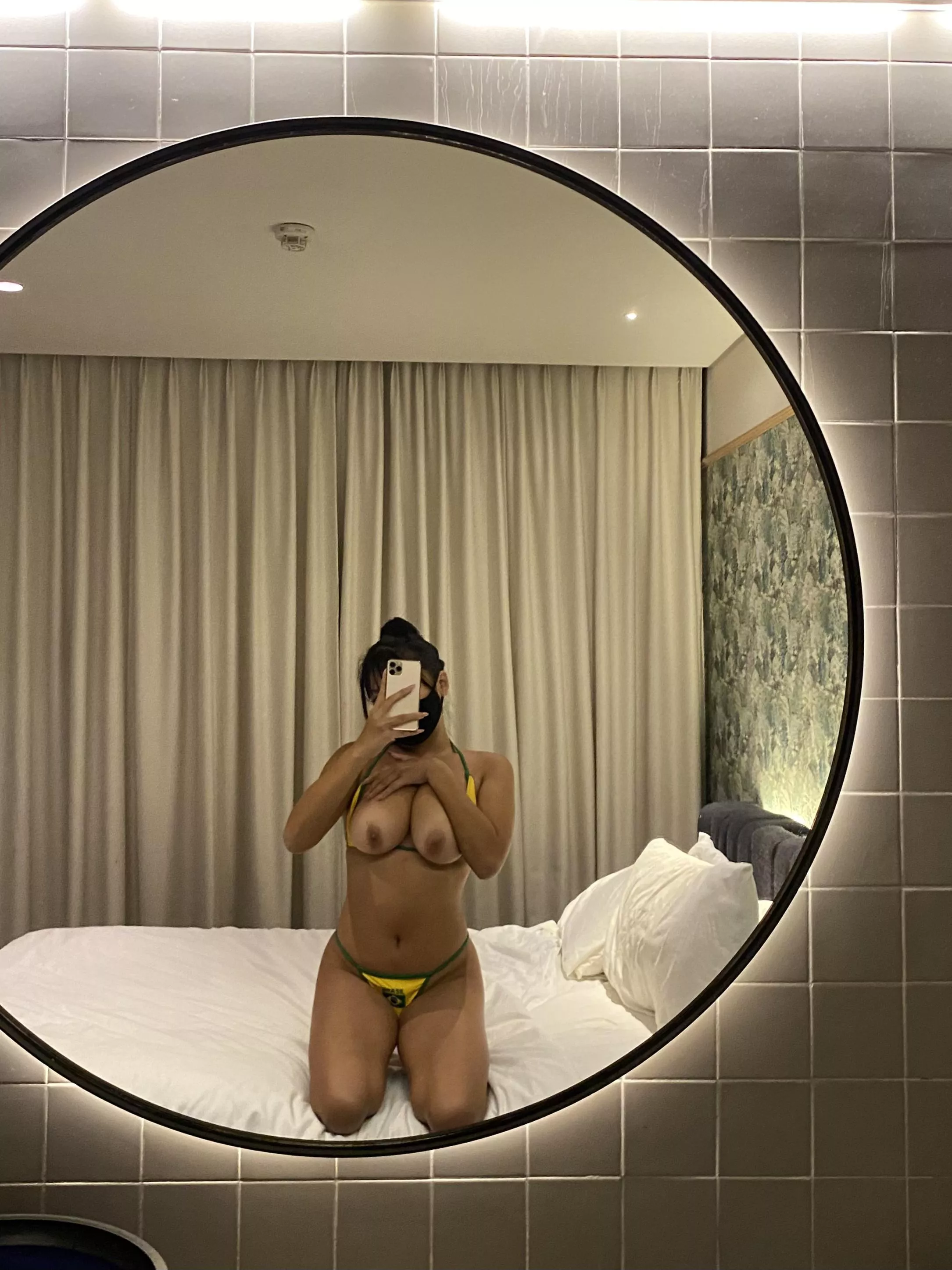 Wish I could fuck all guys online here