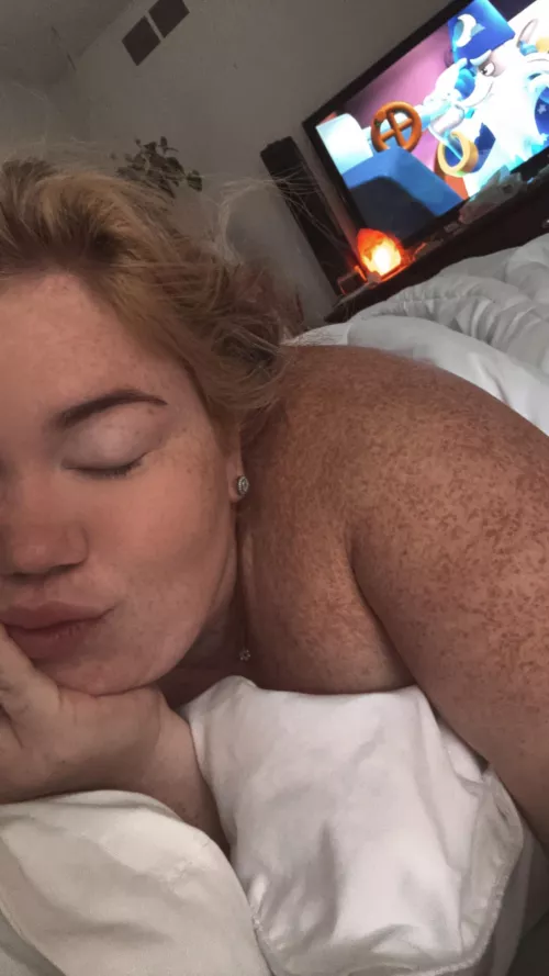 Woke up and noticed my shoulder freckles are popping out! [IRTR]