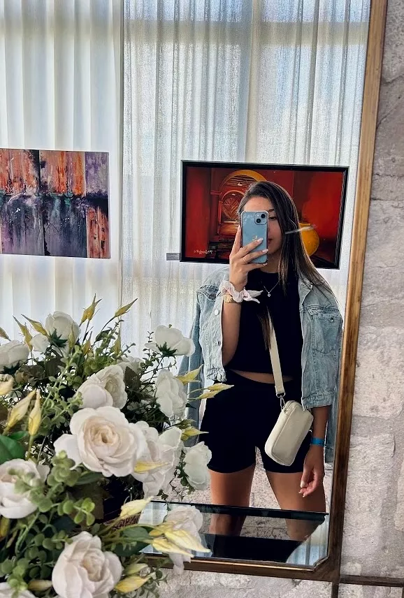 A simple black and denim fit for you :)
