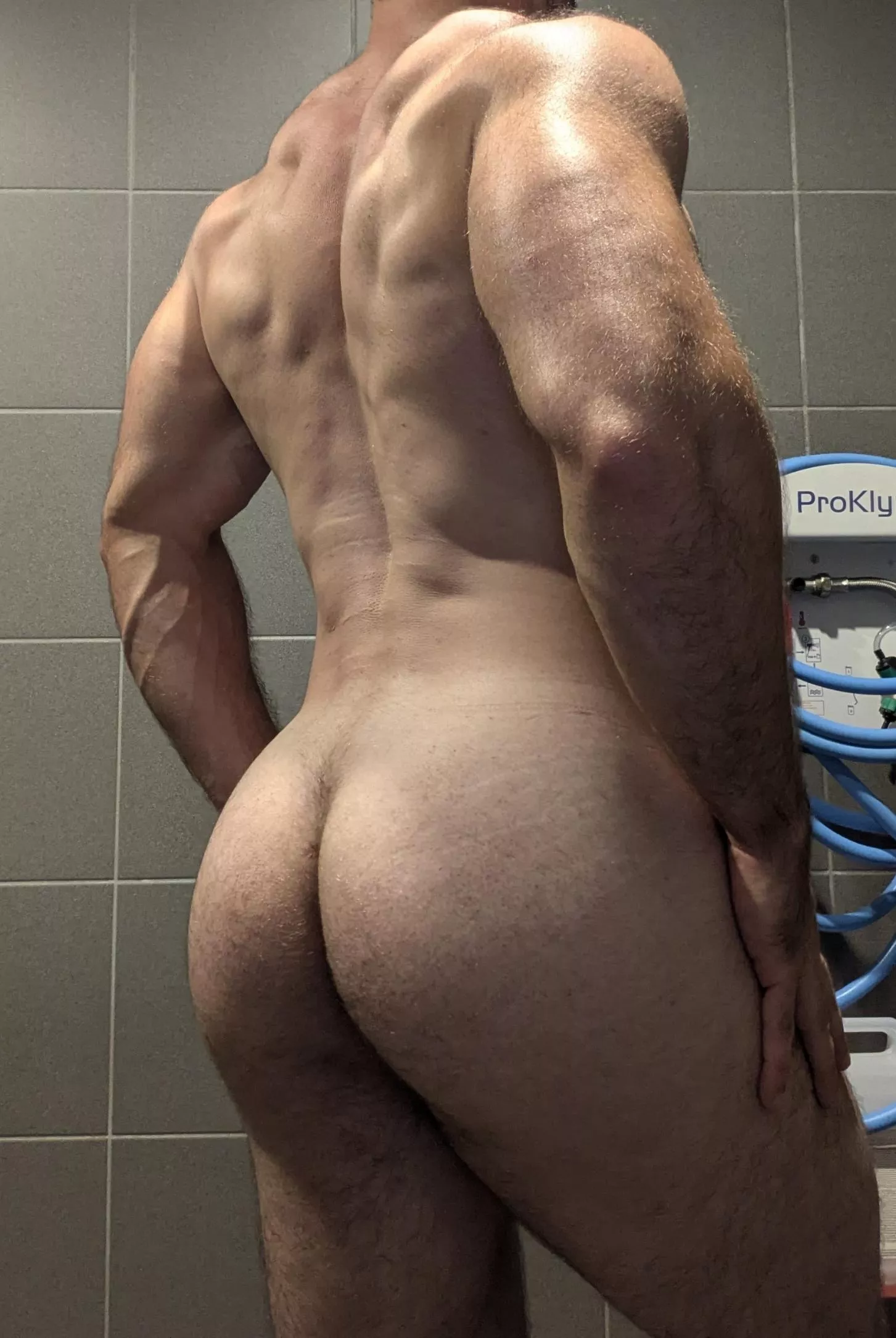 Always horny after legs day 