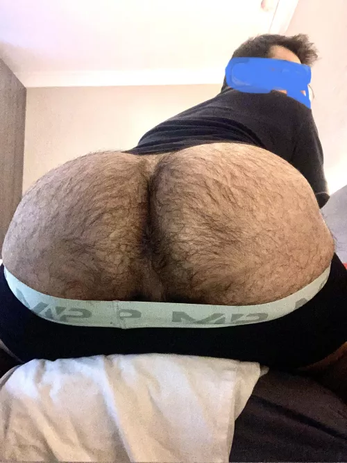 I hope you like your booty sweaty and musky 🥵😈