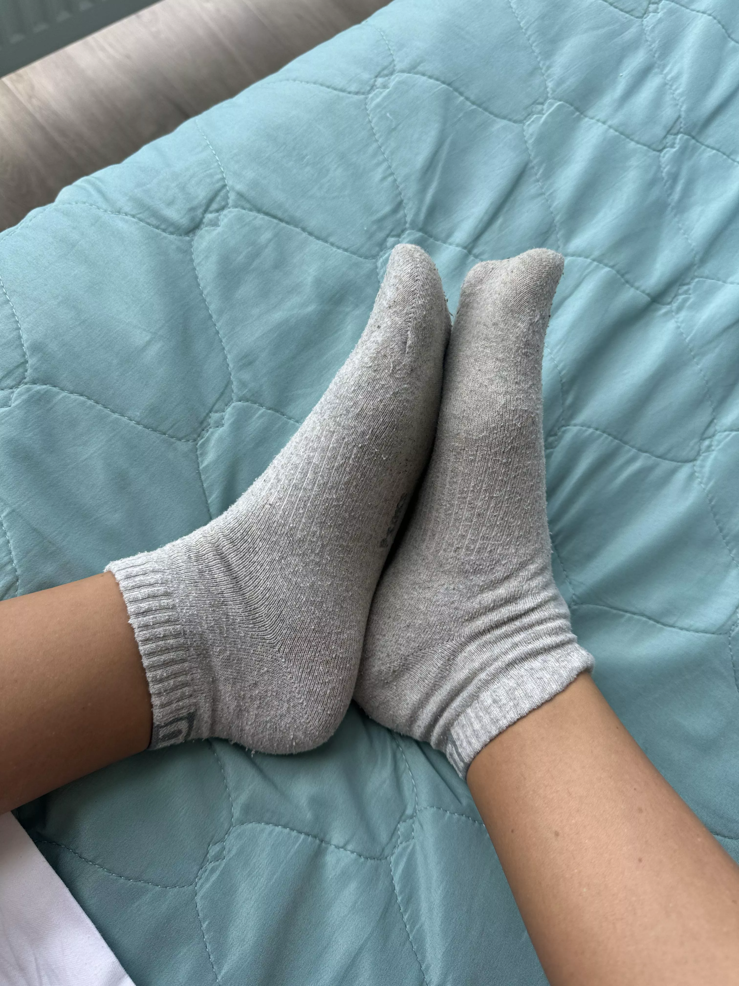 I hope you're not afraid of the smell of used socks [F]