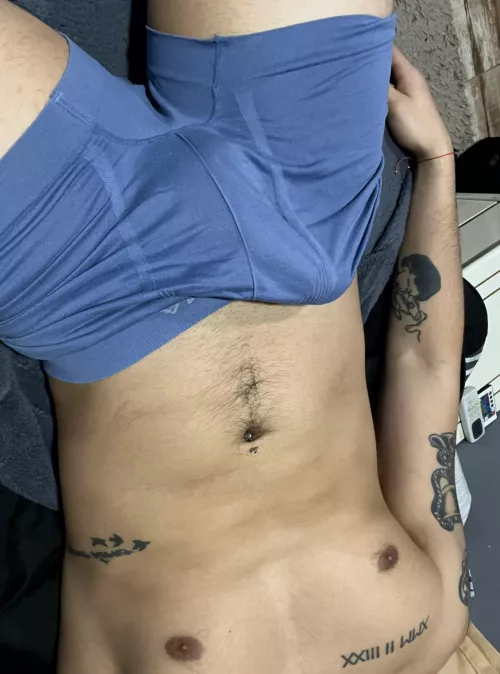 Imagine my thick, veiny bulge pulsating just for your eyes