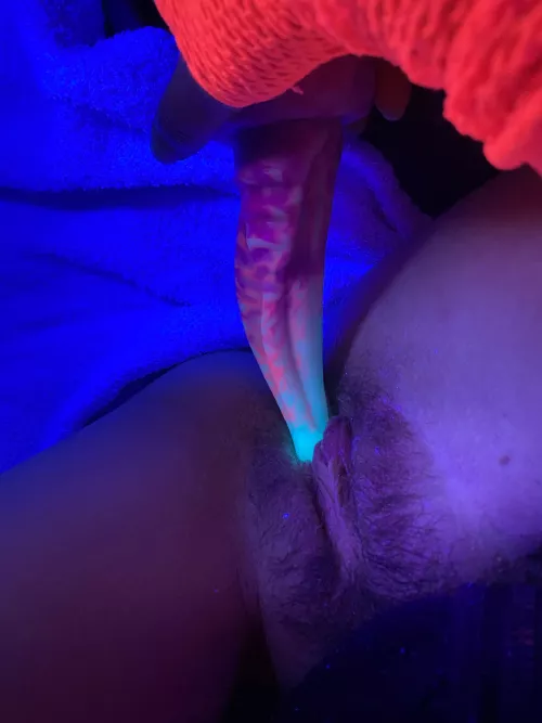 Loving my new toy, cute compared to the others but he’s so pretty, vorthrax the undocked small - lootcave