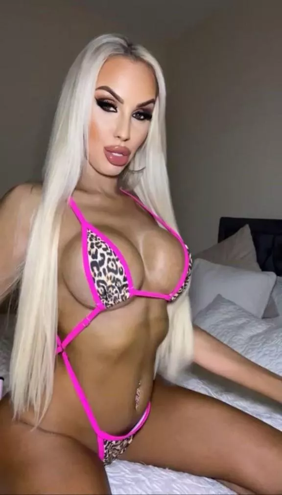 My bimbo hobbies are breakfast, lunch, and dinner.