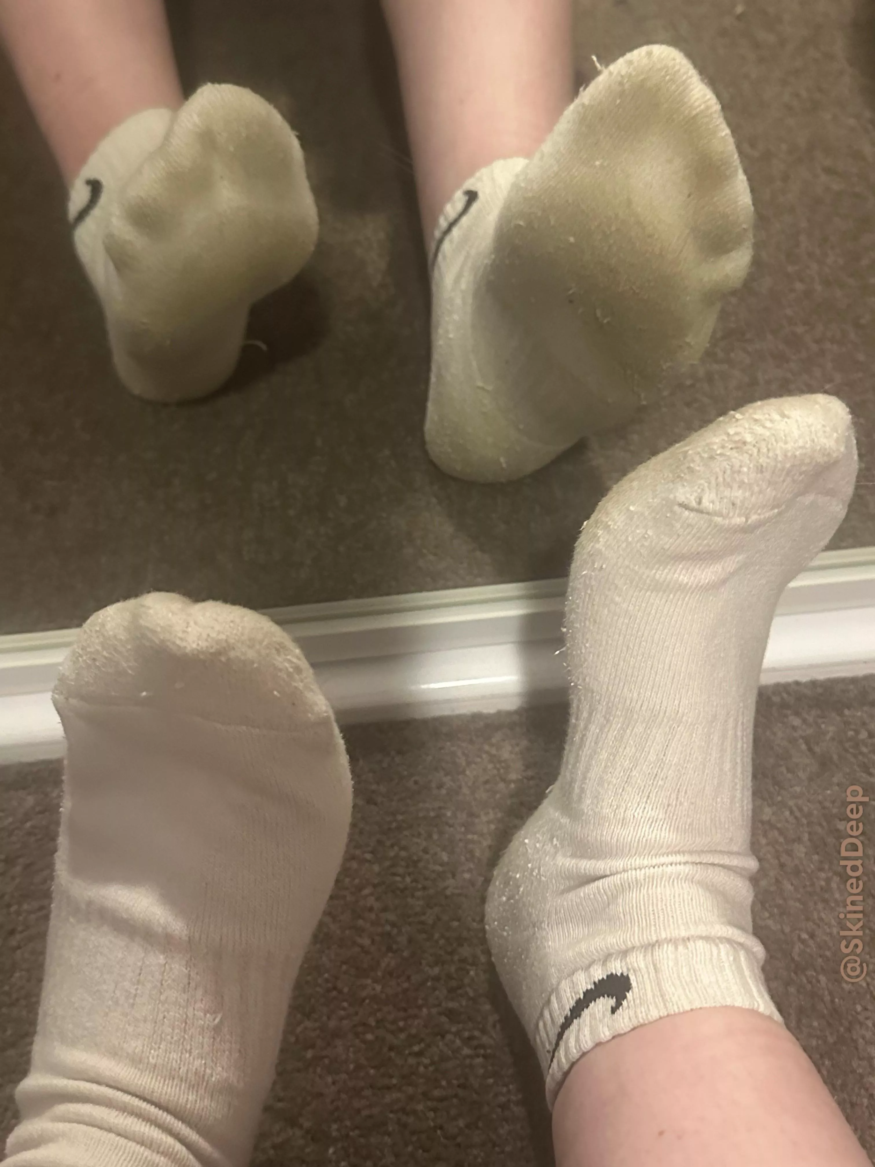 [18F]Nike socks are the best 😻