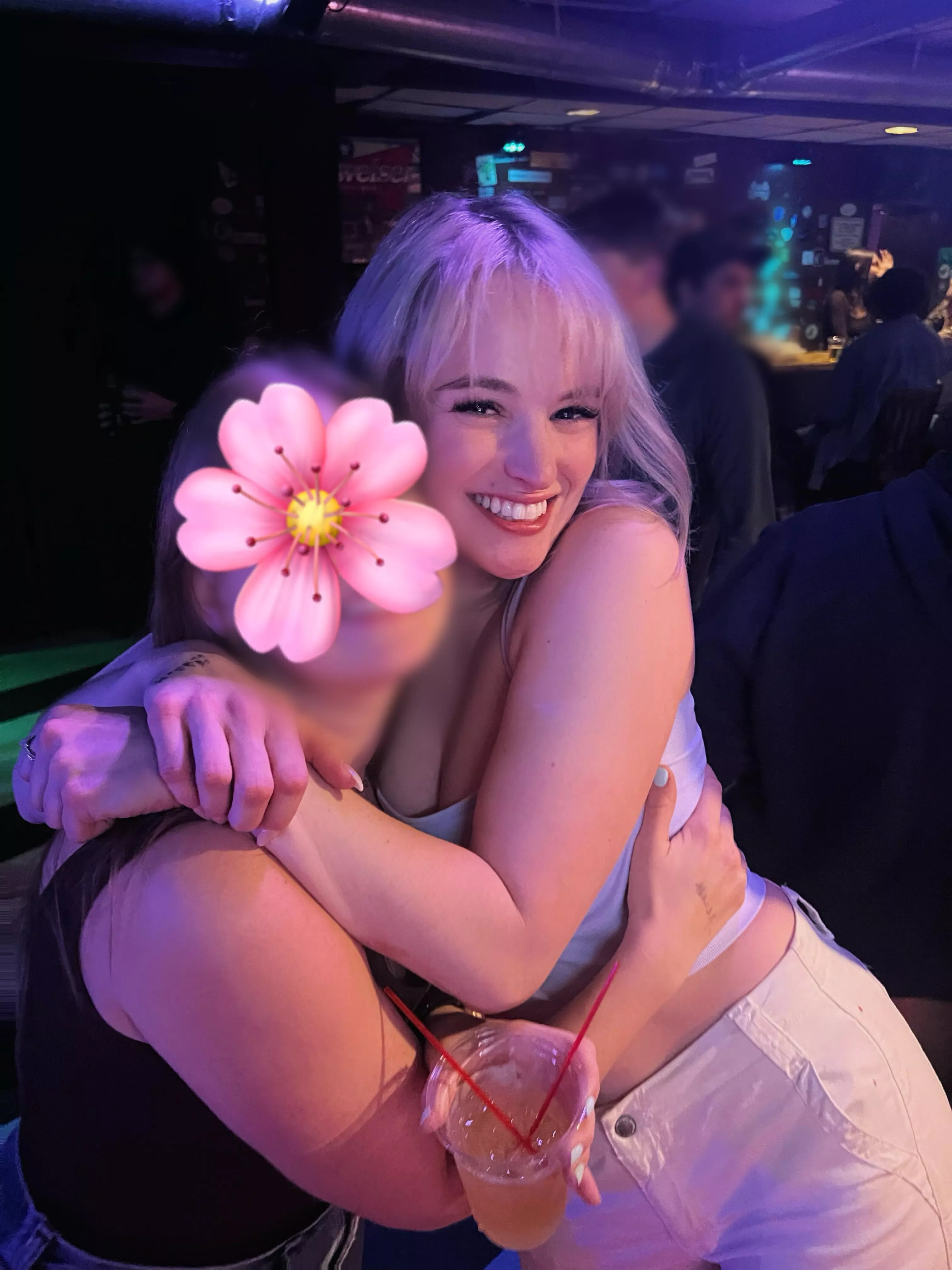 Blue top on a night out🥰