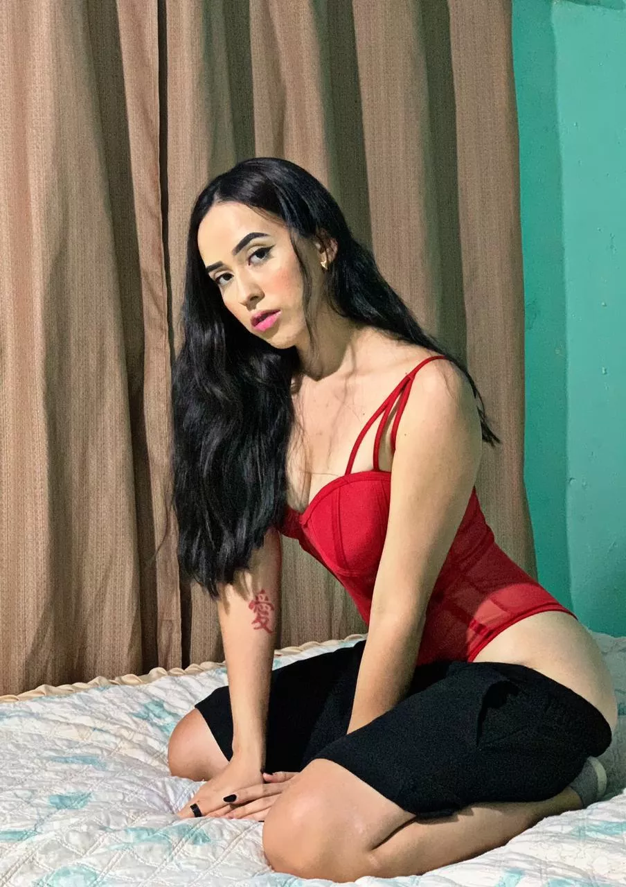 Do I look sexy to you?