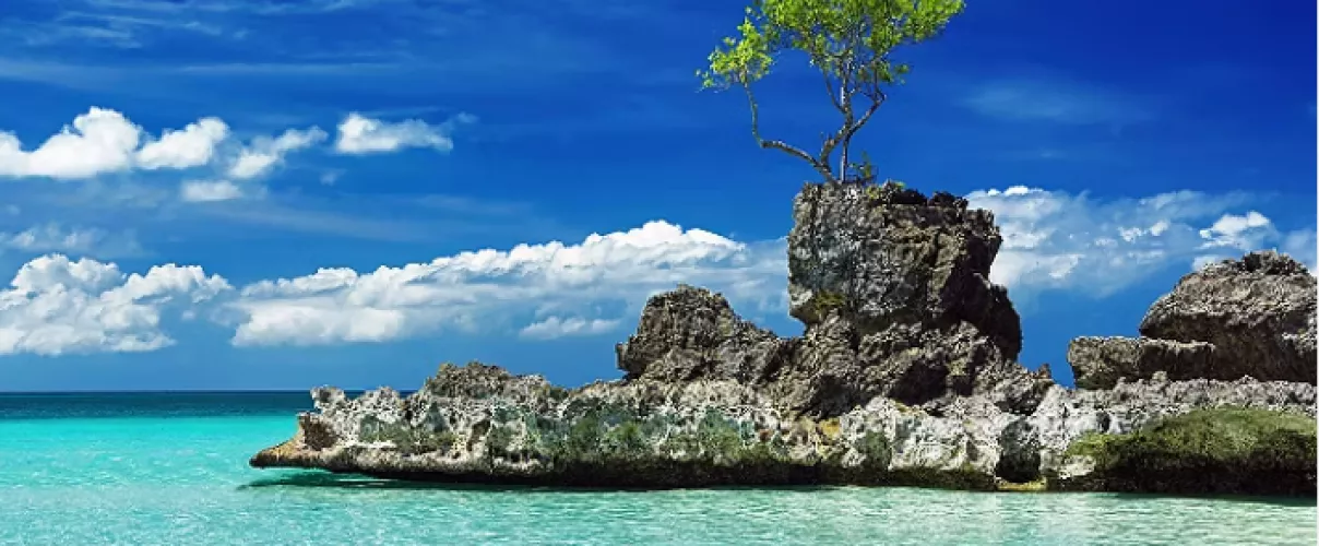 enjoying this beautiful view @ boracay Philippines