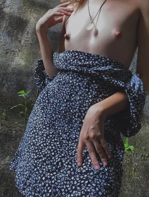 I love it when people look at me and touch their dick Perfect wife for u daddy