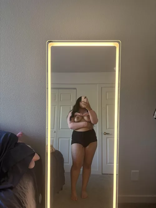 If I was your chubby gf, would you make this your Lock Screen?