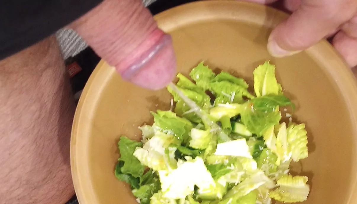 Love salad with dressing...yum!