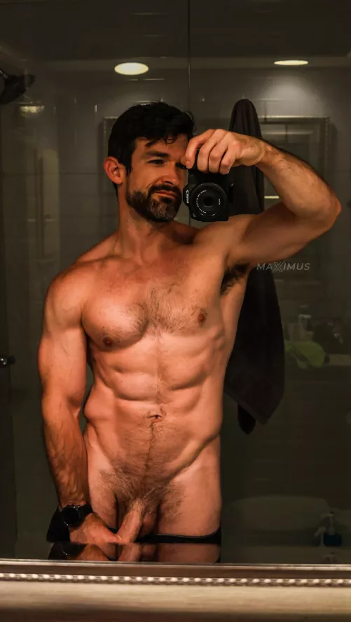 My mood (among other things) is on the rise as the rain stops and the sun comes out 😌