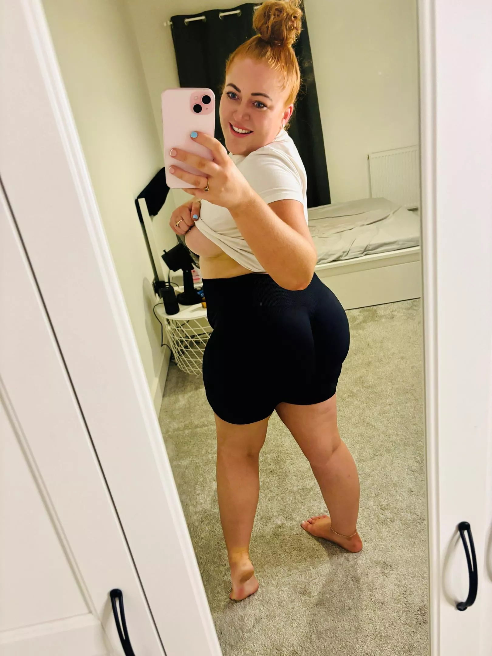 My underboob makes me happy, does it make you happy too